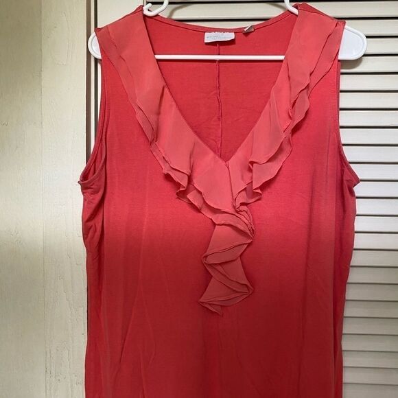NEW York‎ & Co. coral ruffle v neck knit tank top - Picture 2 of 7